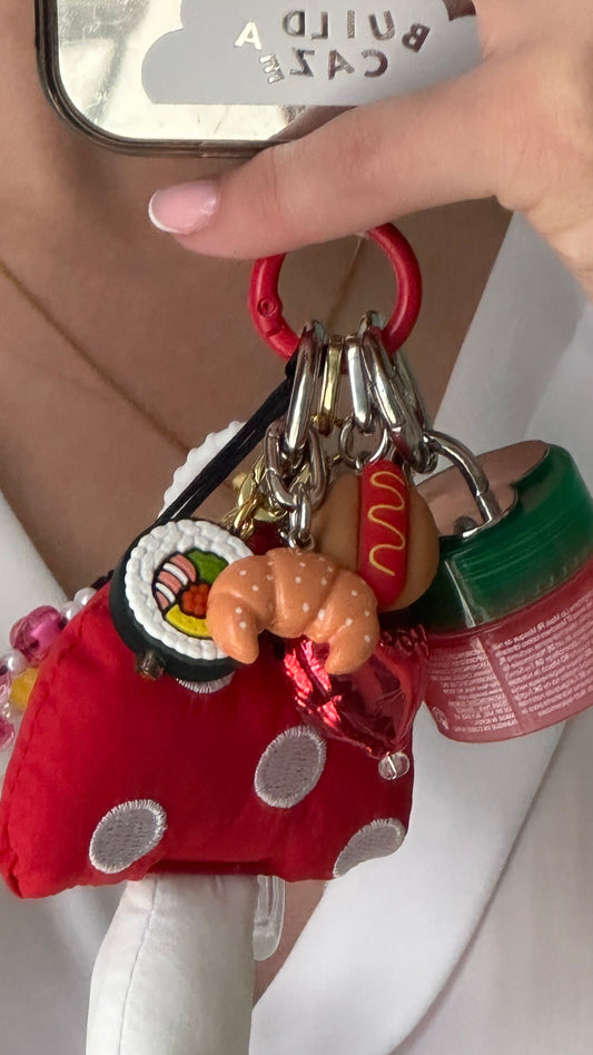 Charm de celular en forma de croissant, accesorio colgante para móvil, dije para teléfono, estilo kawaii, pastelería.