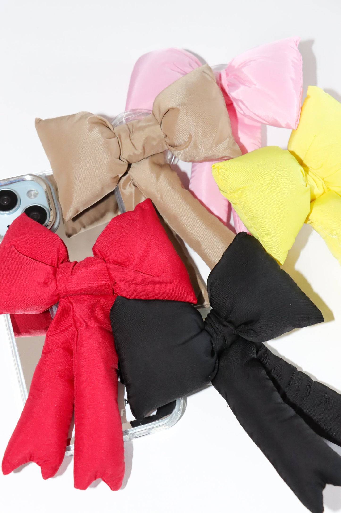 Black Bow It Keychain