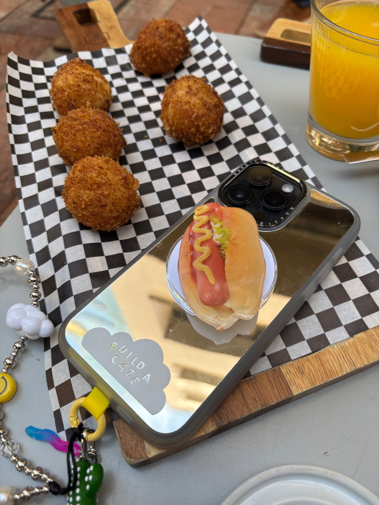 Hot Dogy MagSafe Pop Grippy
