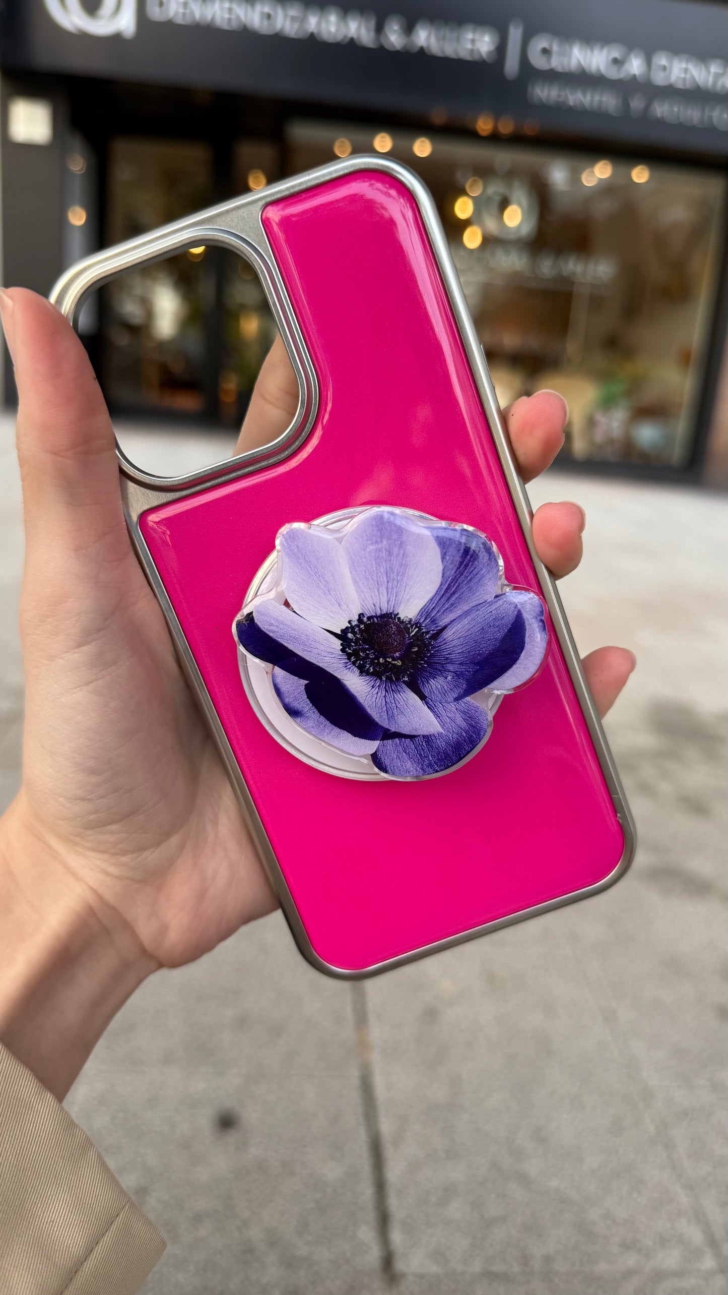 Soft Storm Anemone Flower Pop Grippy