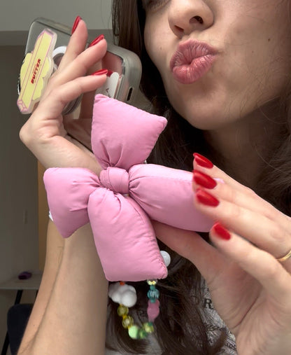 Knoty-Bow Puffy Keychain