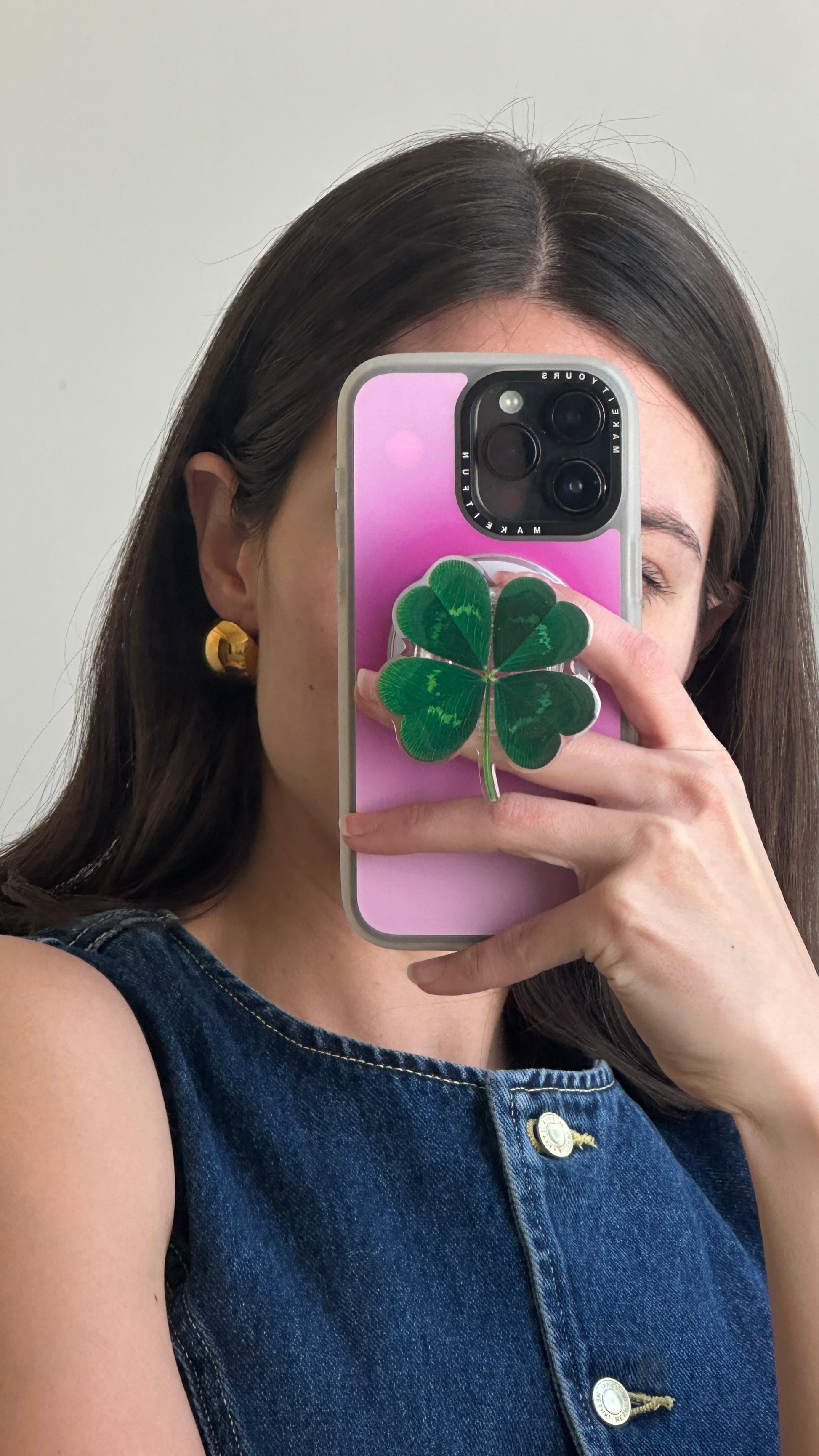 Pop Grippy Lucky Pal. Sujetador para celular, accesorio de agarre para teléfono móvil.