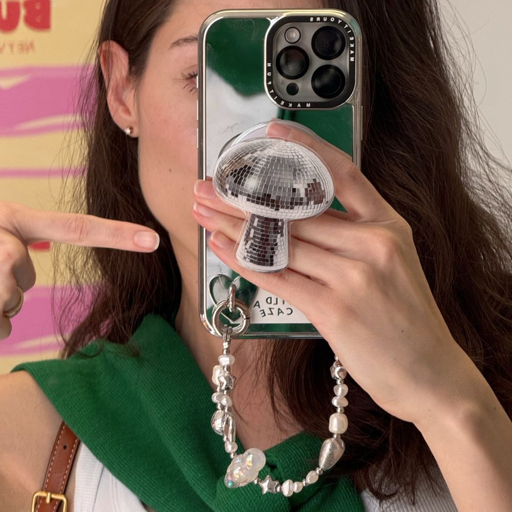 Agarre magnético para celular hongo disco 3D plateado funciona con cualquier case Build A Caze